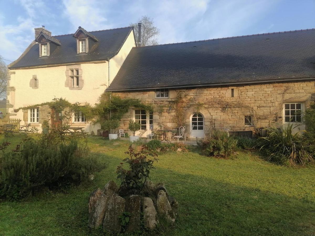 Frairie Du Divit Panzió Pontivy Kültér fotó