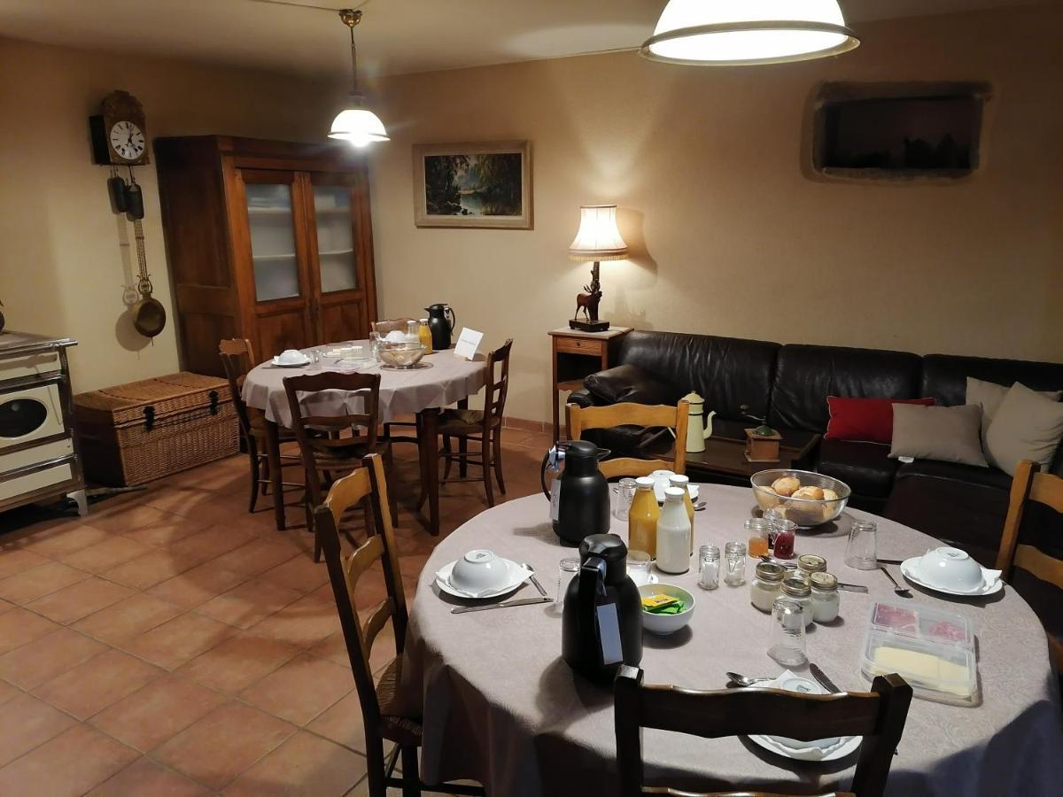 Frairie Du Divit Panzió Pontivy Kültér fotó